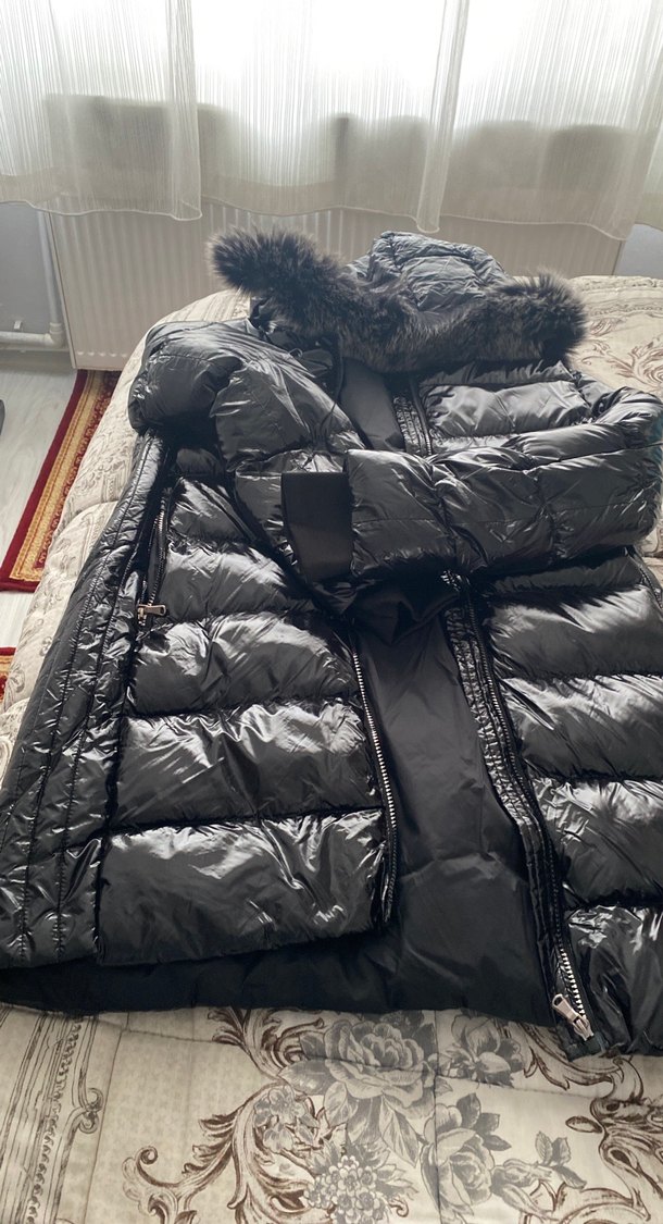 Kürk Detaylı Siyah Kadın Kışlık Mont - Görsel 5