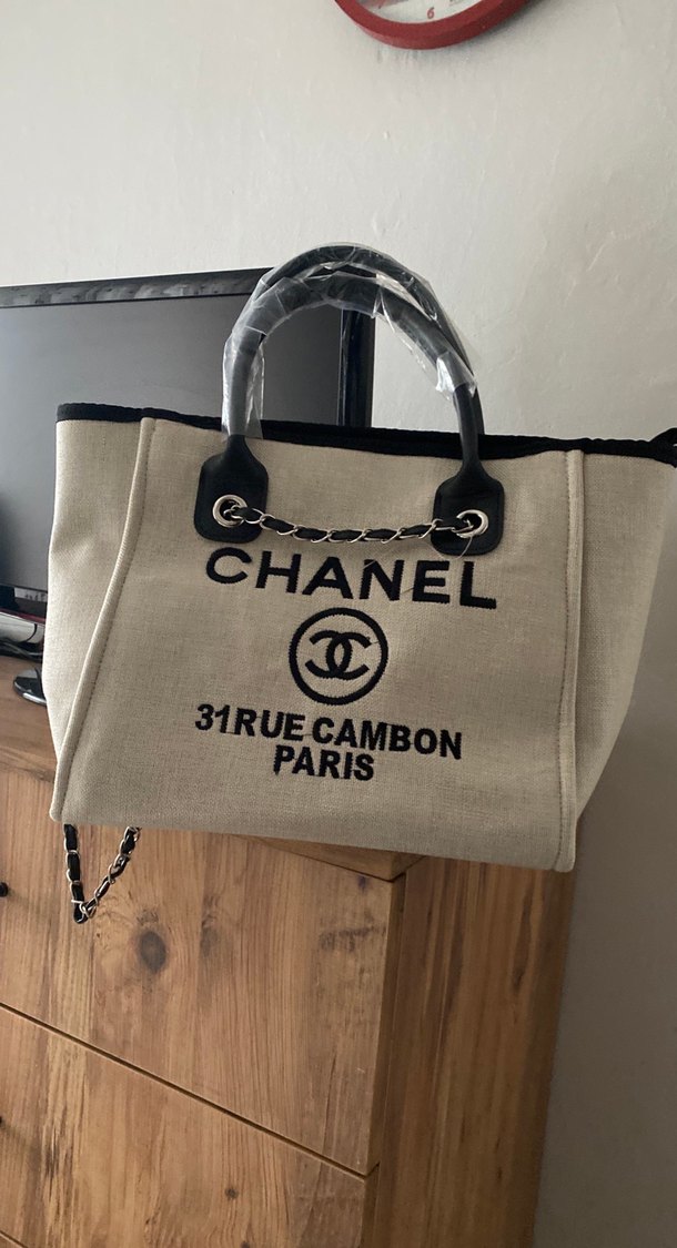 Zincir Detaylı Bej Parisian Kadın Çanta - Görsel 3