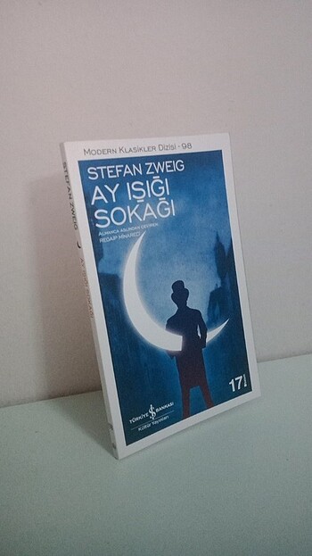 Ay ışığı sokağı