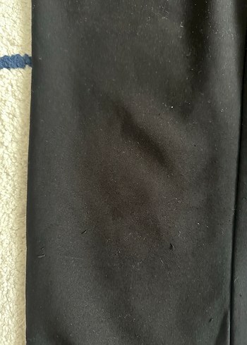 Siyah Kadın Rahat Kesim Midi Kumaş Pantolon - Görsel 4