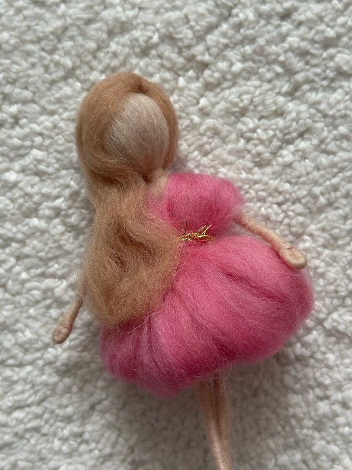 Pembe Yün Kumaştan Büyük Boy Bebek - Görsel 2