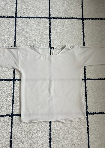 Beyaz Nakışlı Kısa Kollu Kadın Bluz - Görsel 4