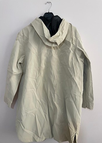 Zara Kadın Bej Su Geçirmez Trençkot - Görsel 2