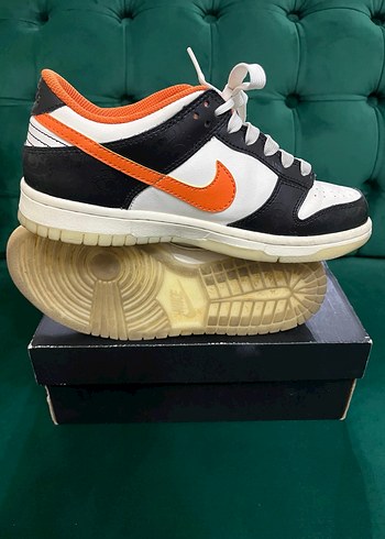 Nike turuncu Siyah Kadın Bağcıklı Spor Ayakkabı - Görsel 2