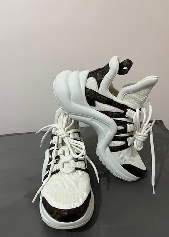 Louis vuitton orijinal kadın ayakkabı - Görsel 2