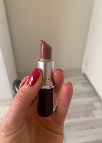 MAC orijinal 616 taupe Ruj - Görsel 4