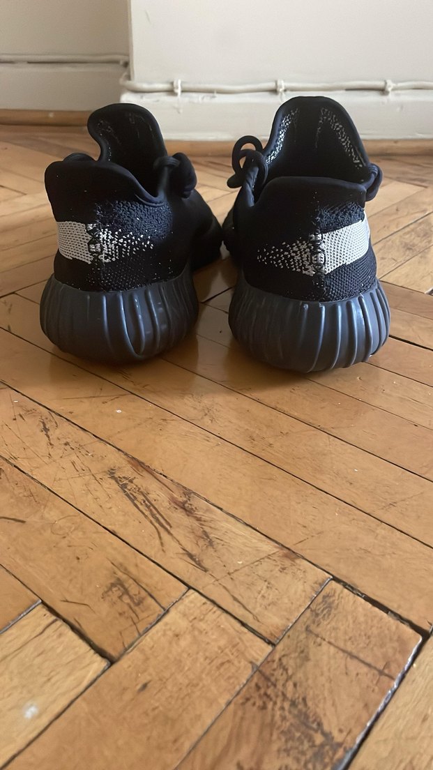 Adidas Orijinal Yeezy Siyah Erkek Spor Ayakkabısı Velcro Detaylı - Görsel 3