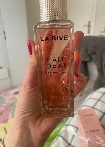 LA RIVE I AM IDEAL Kadın Parfümü - Görsel 3