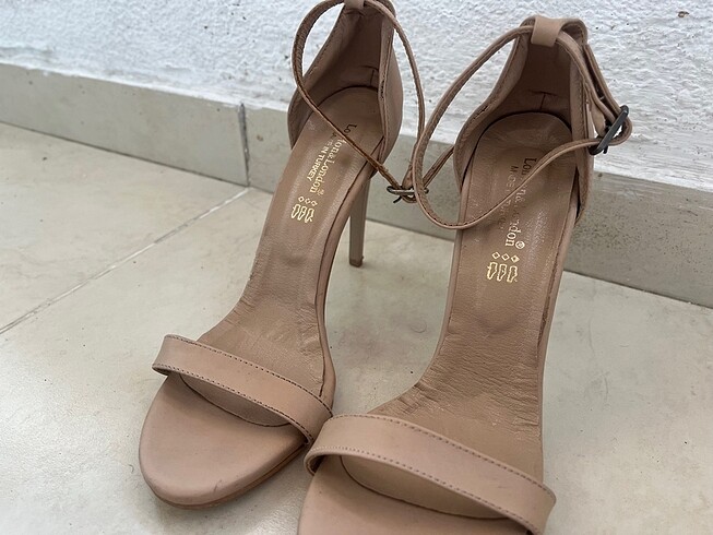 Trendyol & Milla Stiletto