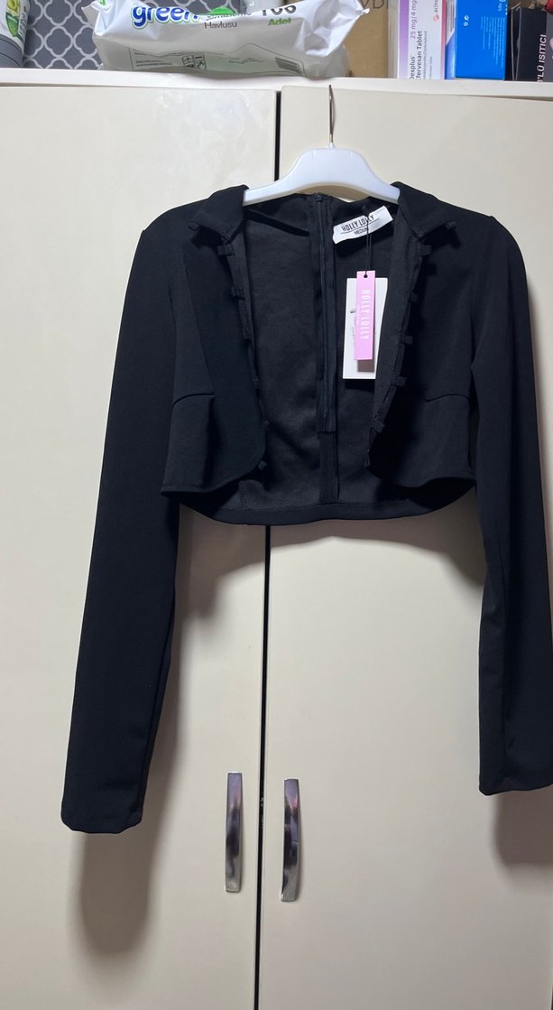 Siyah Düğmeli Kadın Blazer Ceket hic kullanilmamistir - Görsel 2