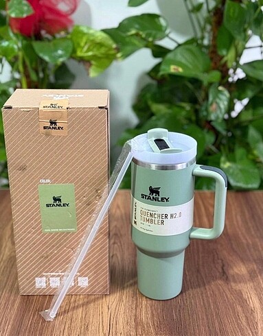 Diğer STANLEY 1.18 QUENCHER H2.0 PİPETLİ TERMOS