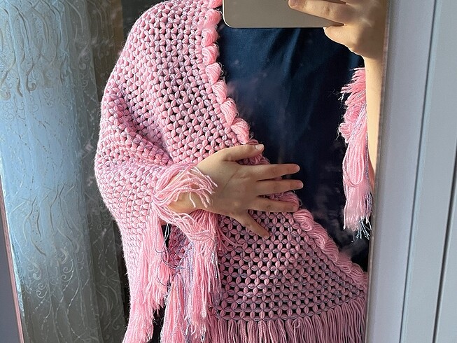 Omuza atılan şal