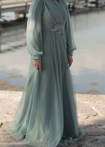 Kadın abiye