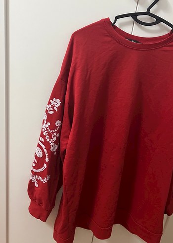 m Beden Kırmızı Baskılı Oversize Sweatshirt