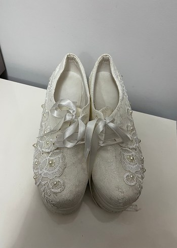 Dantel & İnci Detaylı Dolgu Taban Ayakkabı - Görsel 3