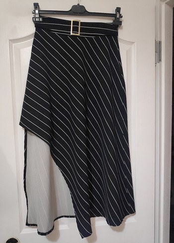 Tmilla Gri Çizgili Asimetrik Pilili Uzun Etek - Görsel 2