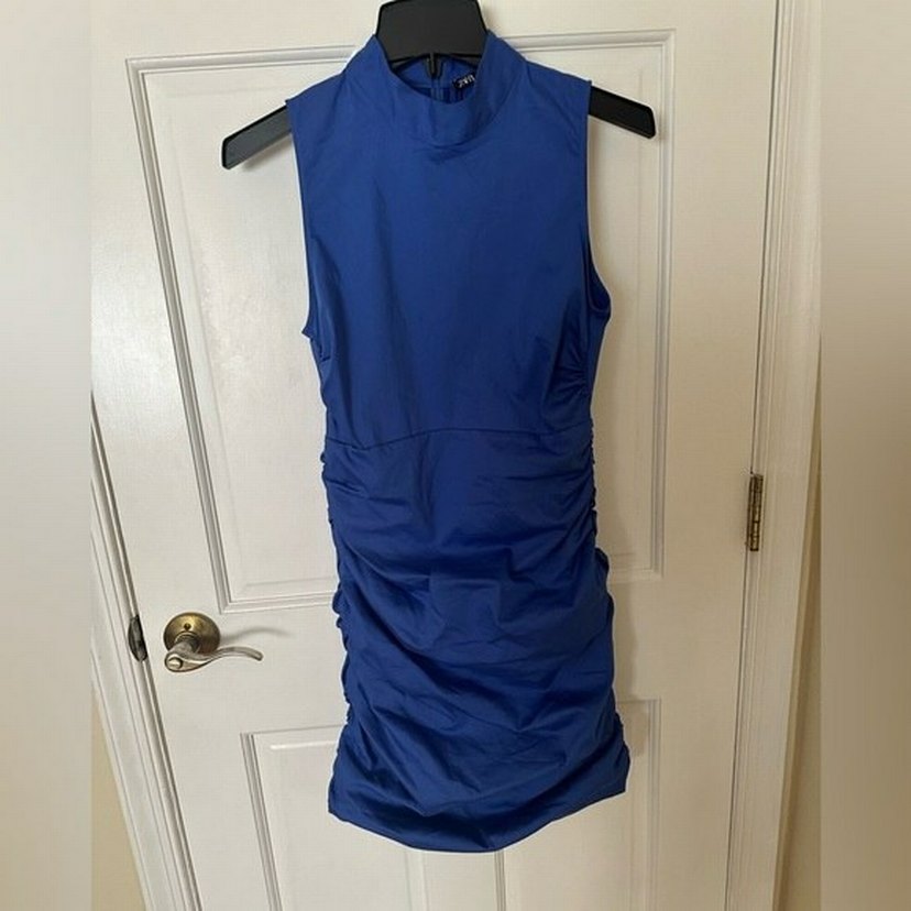 Zara Mavi Drapeli Yüksek Yakalı Elbise - Görsel 5