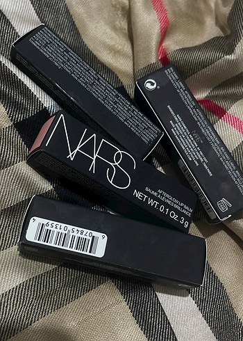  Beden Renk LIP BALM