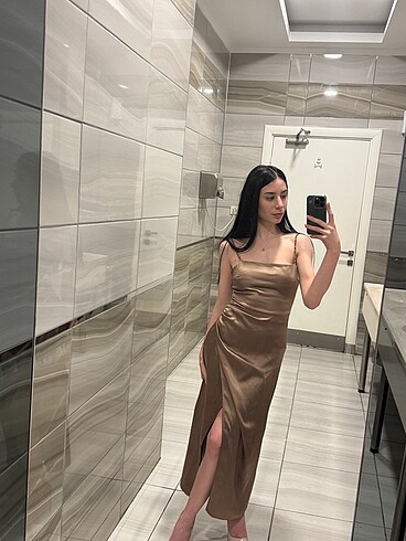 xs Beden Zara Saten elbise