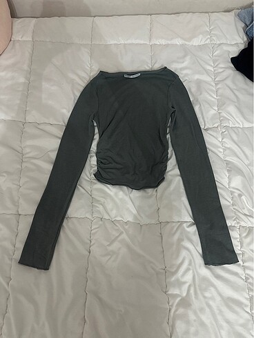 bershka uzun kollu crop