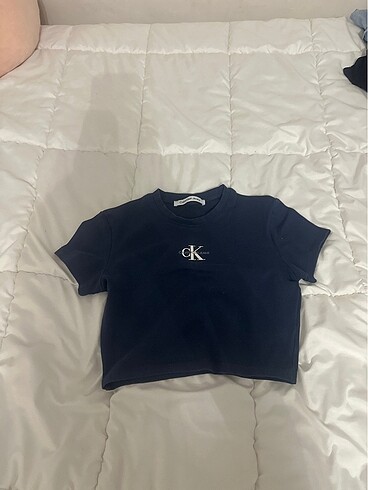 calvin clein crop
