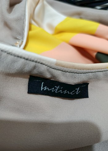 Çok Renkli Kadın Çizgili Etek - Görsel 4