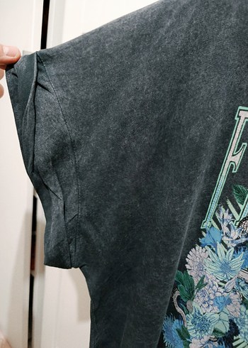 Bershka Gri Baskılı Tişört - Görsel 3