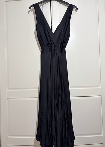 İpekyol Siyah Uzun V Yaka Drapeli Elbise - Görsel 4