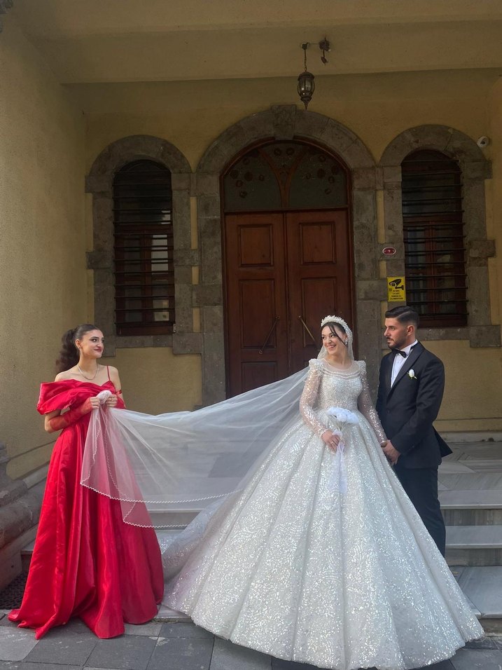 Drapeli Parlak Kırmızı Straplez Uzun Abiye - Görsel 2