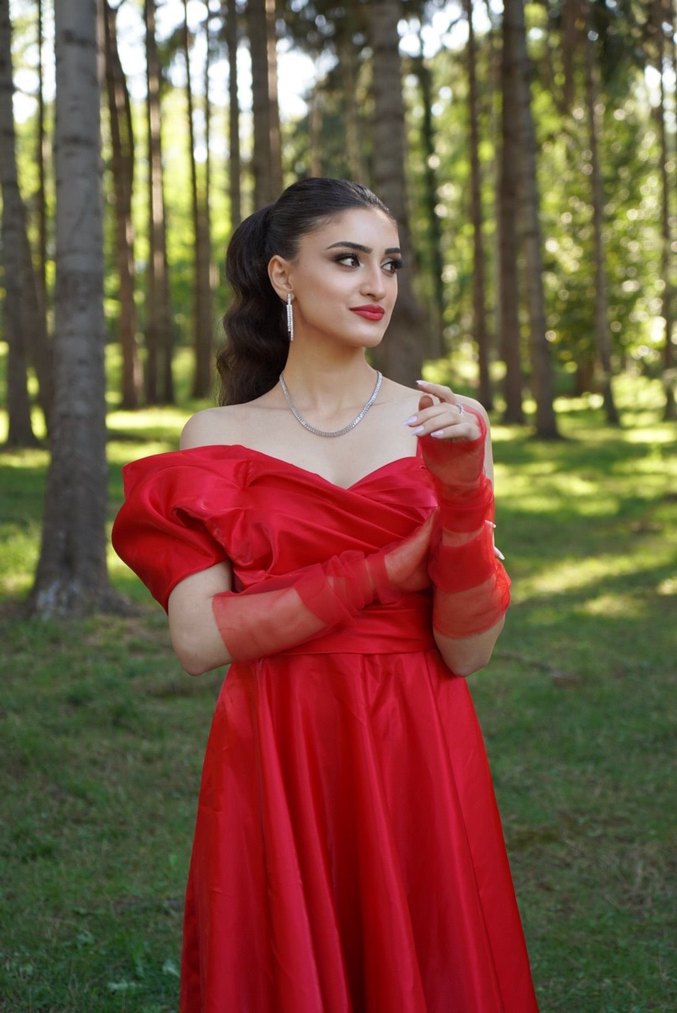 Drapeli Parlak Kırmızı Straplez Uzun Abiye - Görsel 3