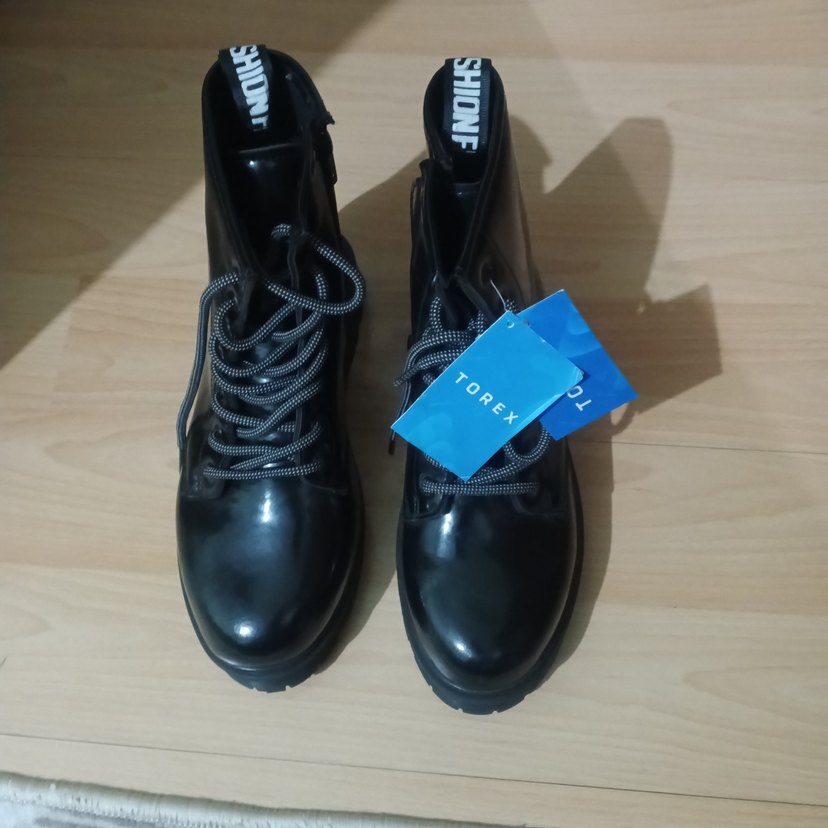 Siyah Bağcıklı Gotik Stiletto Topuklu Kadın Bot - Görsel 3