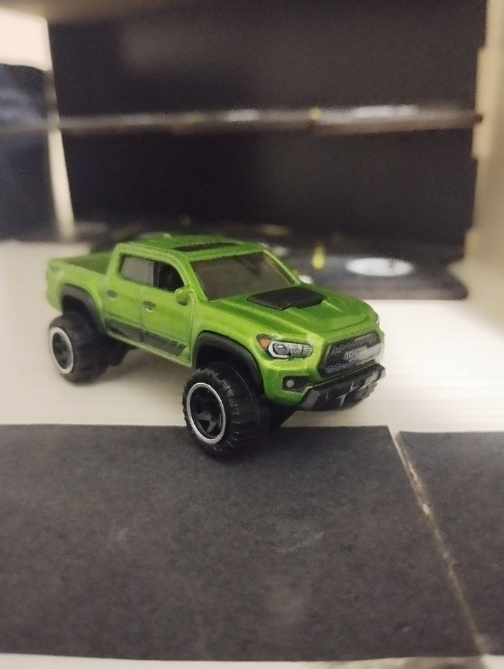 hot Wheels uzun kartonet - Görsel 3
