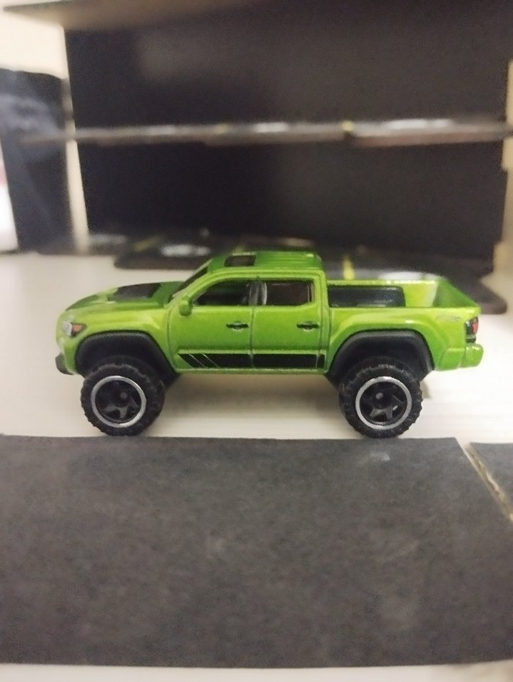 hot Wheels uzun kartonet - Görsel 2