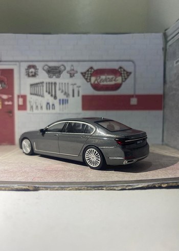 mini gt kesinlikle hatasızdır kutusu hasarsız - Görsel 5