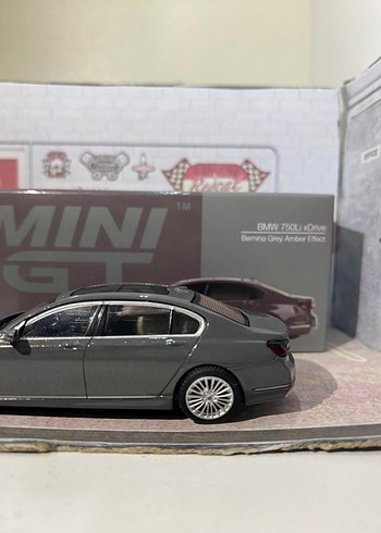 mini gt kesinlikle hatasızdır kutusu hasarsız - Görsel 11