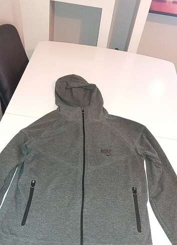  Beden Nike kazak çeket 