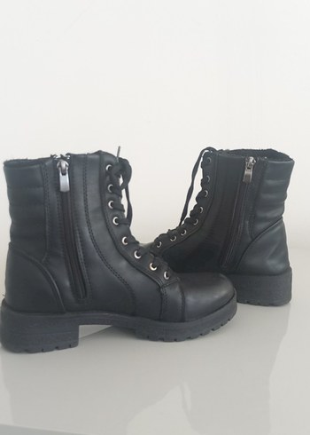 Tokalı Siyah Deri Punk Botlar - Görsel 3