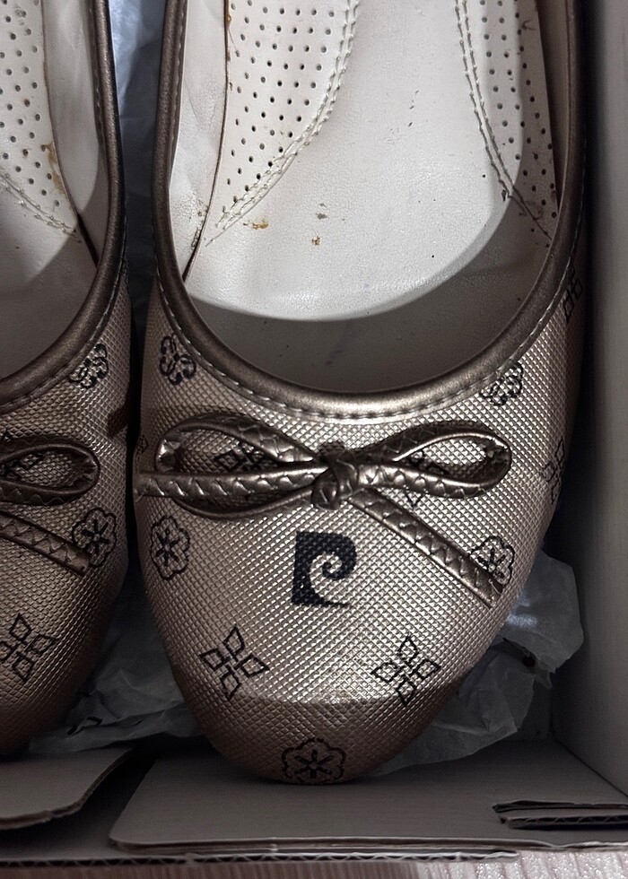 Pierre Cardin Logo Babet — görsel 3/8