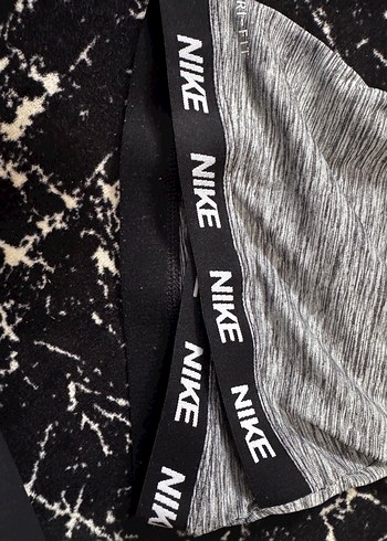 Nike Nike Gri Uzun Kollu Kırçıllı Body