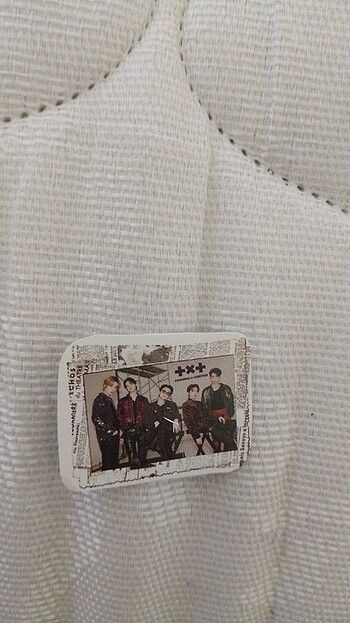 Kpop erkek grup arkası yapışkanlı sticker
