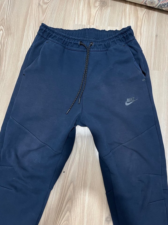 Nike Tech Fleece Eşofman Altı - Görsel 2