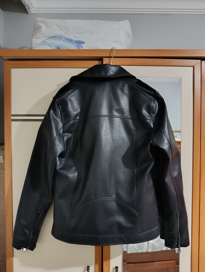 Siyah Deri Ceket - Görsel 3