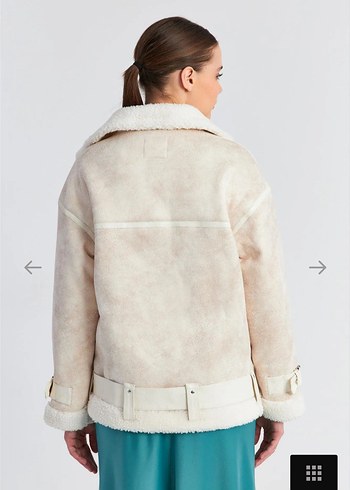 Kürklü Krem Rengi Kısa Kadın Ceket - Görsel 3