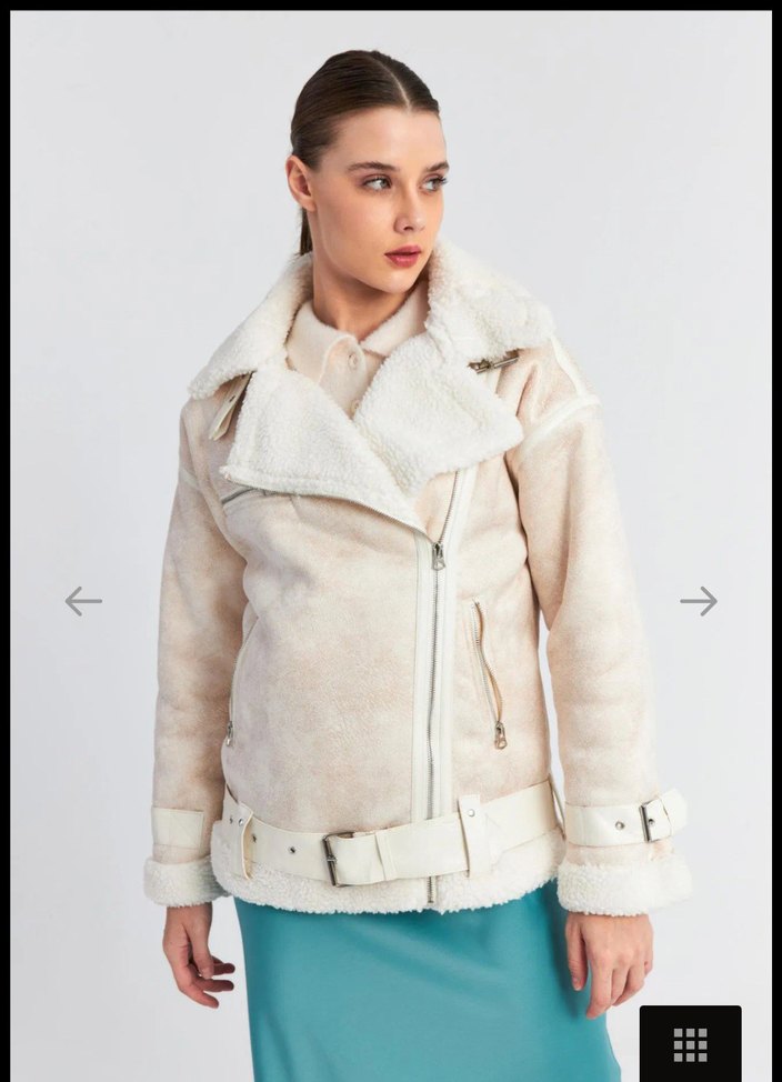 Kürklü Krem Rengi Kısa Kadın Ceket - Görsel 2
