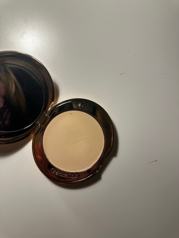 Charlotte tilbury pudra - Görsel 3