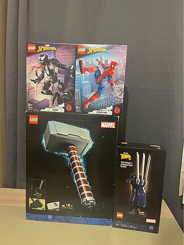 Lego Marvel LOT (Thor Wolverine Spider Man Venom)