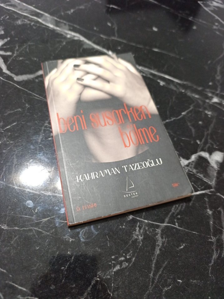 Beni Susarken Bölme - Kahraman Tazeoğlu - Görsel 2