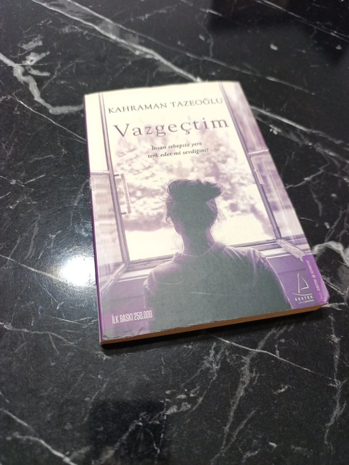 Vazgeçtim - Kahraman Tazeoğlu - Görsel 2