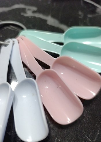 Pastel Renkli Plastik Ölçü Kaşıkları Seti - Görsel 4