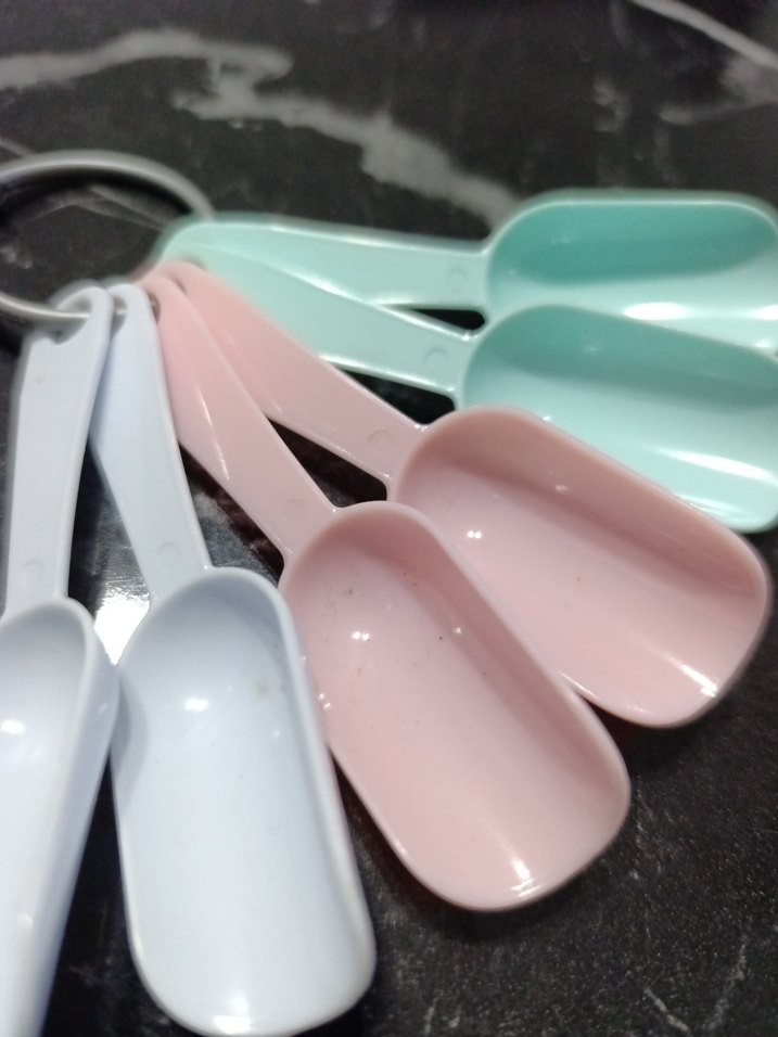 Pastel Renkli Plastik Ölçü Kaşıkları Seti - Görsel 4